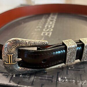 New Lucchese Classic Genuine Goat Size 32, 1.25 inch wide